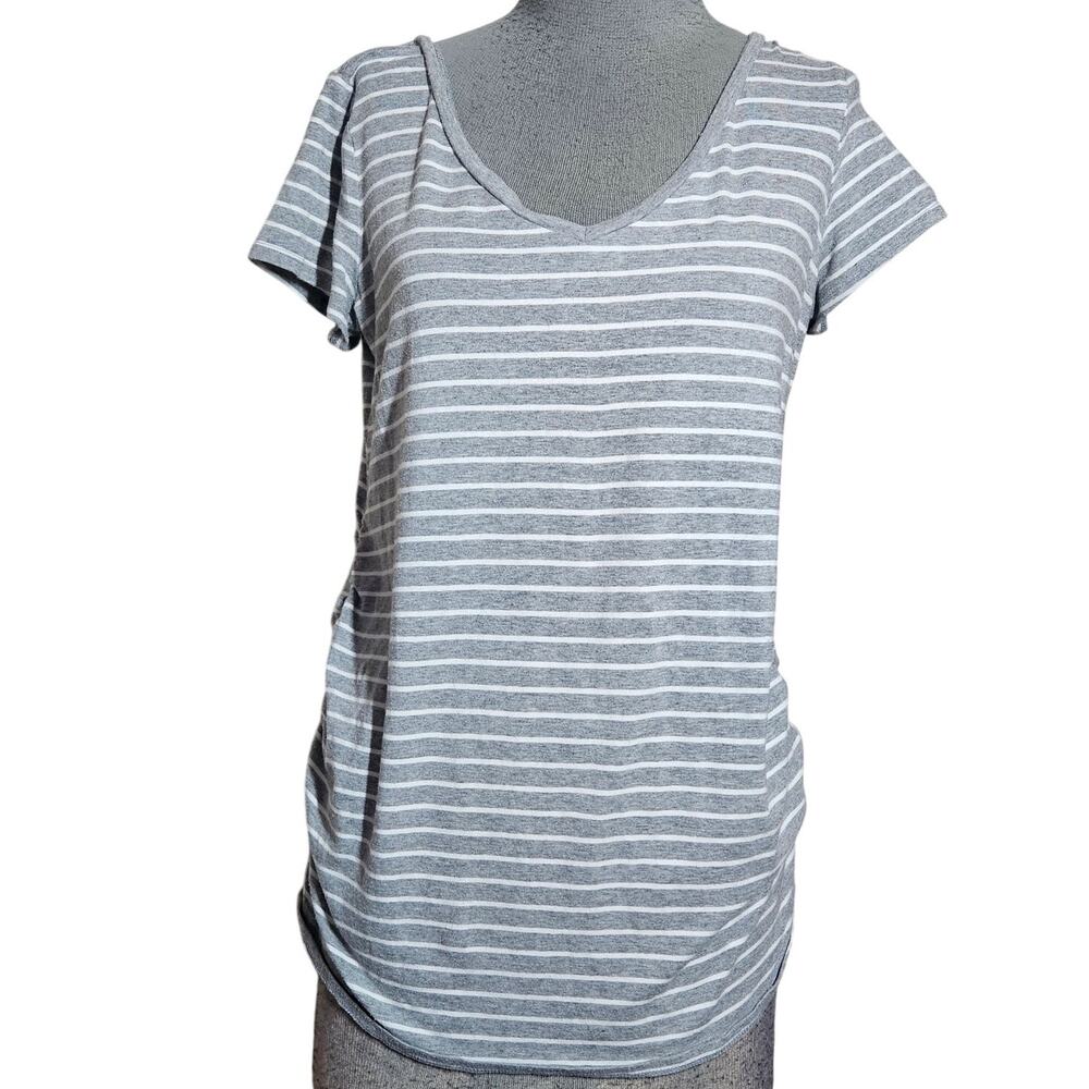Maternity Gray Cotton Blend Short Sleeve Tee Size Medium